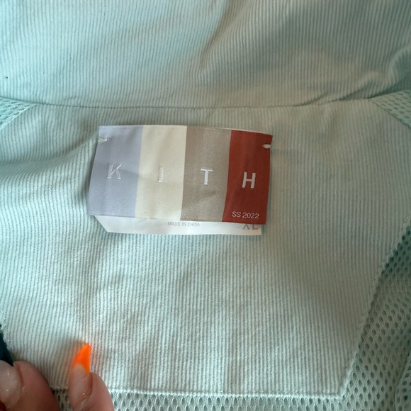 Kith Men’s Cream and Blue Quarter zip - Picture 3 of 7